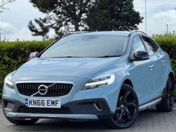 Used Volvo V40 Cross Country 2016 for sale - 74483429: Photo