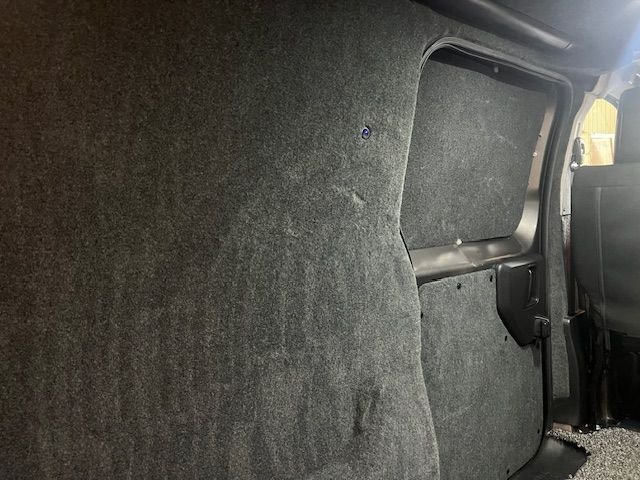 Used Peugeot Expert 2018 for sale - 76356324: Photo 24