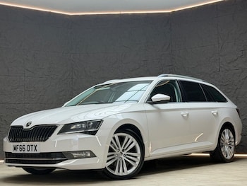 Used Skoda Superb 2016 for sale - 78931233: Photo