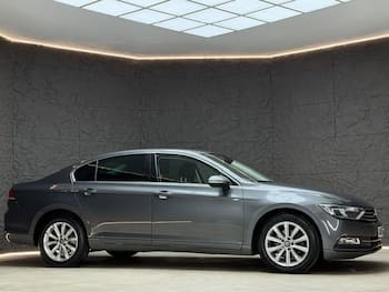 Used Volkswagen Passat 2015 for sale - 79599112: Photo