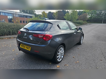 Used Alfa Romeo Giulietta 2014 for sale - 75982391: Photo
