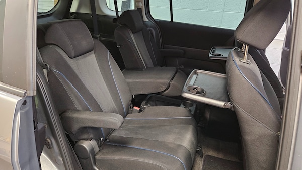Used Mazda Mazda5 2012 for sale - 76316540: Photo 2