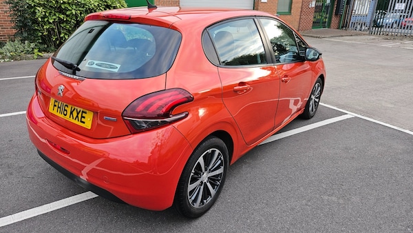 Used Peugeot 208 2016 for sale - 75683839: Photo 3