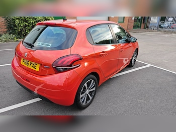 Used Peugeot 208 2016 for sale - 75683839: Photo 3