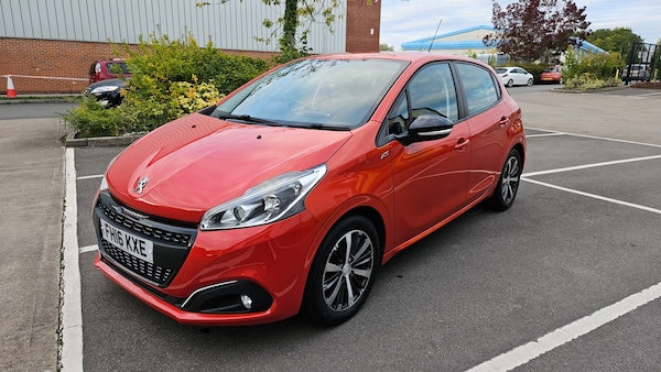 Used Peugeot 208 2016 for sale - 75683839: Photo 7