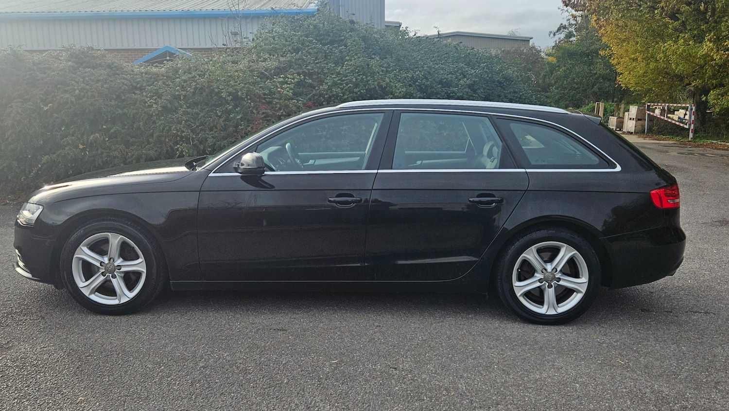 Used Audi A4 2014 for sale - 76404522: Photo 7