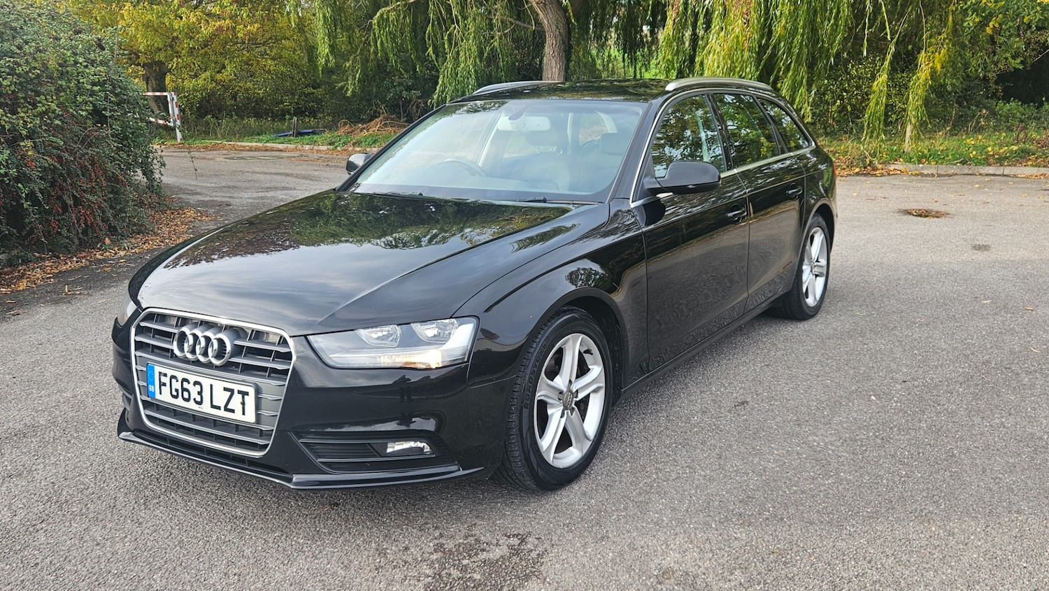 Used Audi A4 2014 for sale - 76404522: Photo 8