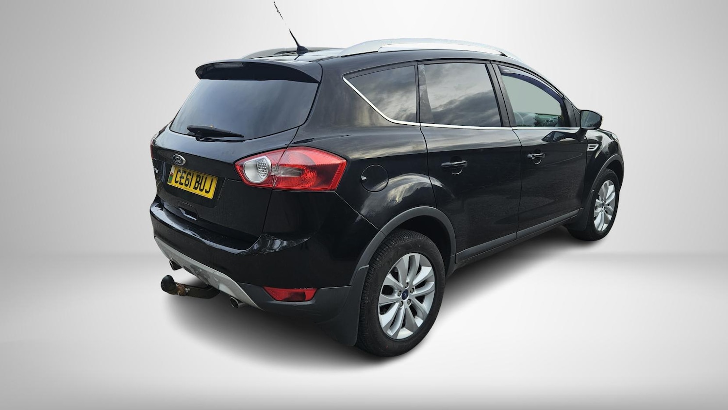 Used Ford Kuga 2011 for sale - 76507891: Photo 3