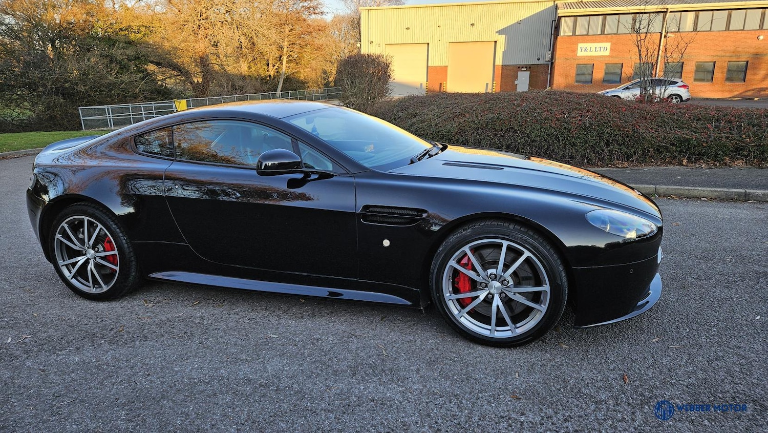 Used Aston Martin Vantage 2016 for sale - 77235617: Photo 23