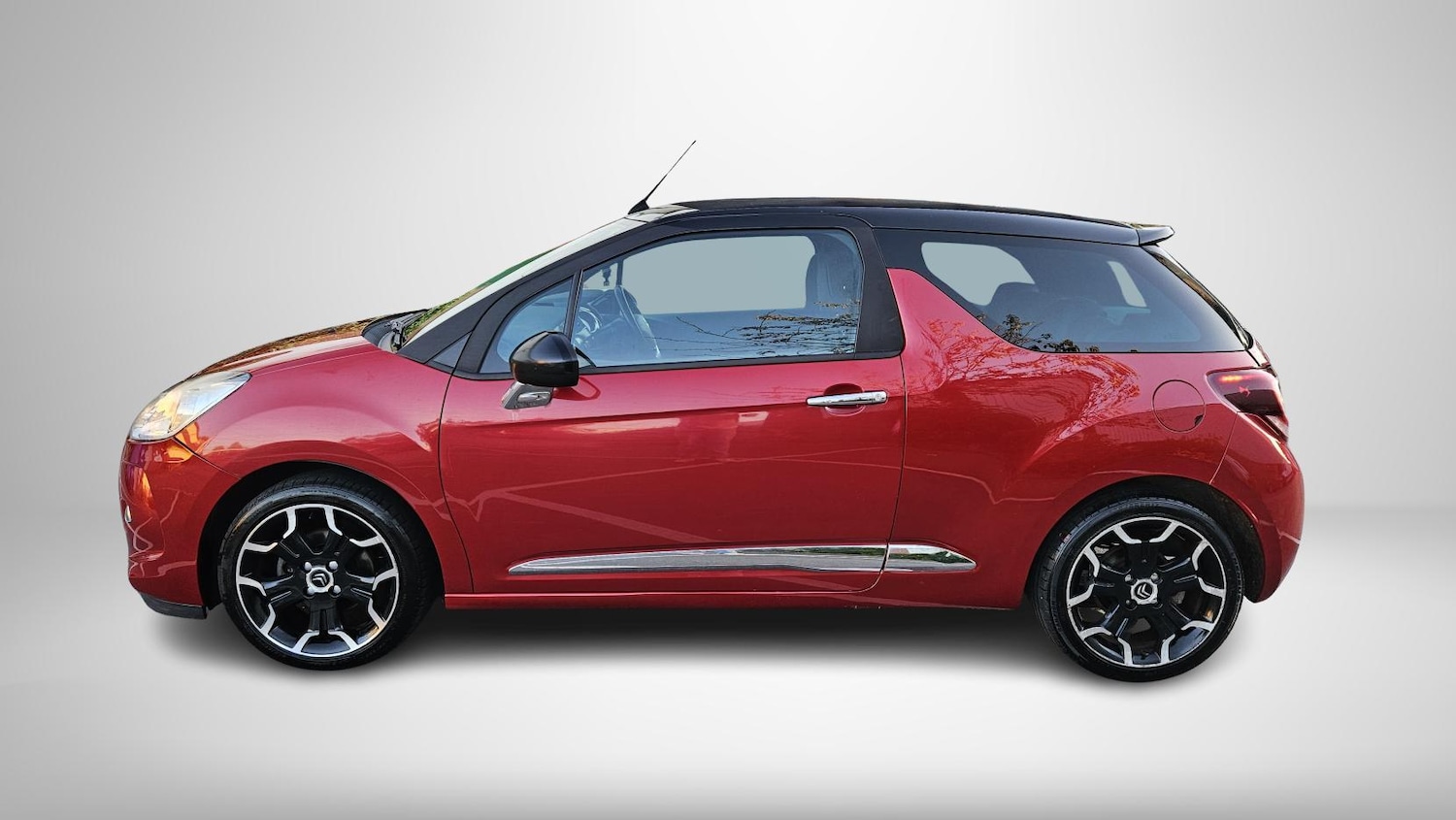 Used Citroen DS3 2014 for sale - 76507889: Photo 6