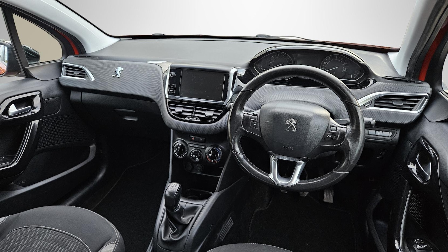 Used Peugeot 208 2016 for sale - 76507885: Photo 10