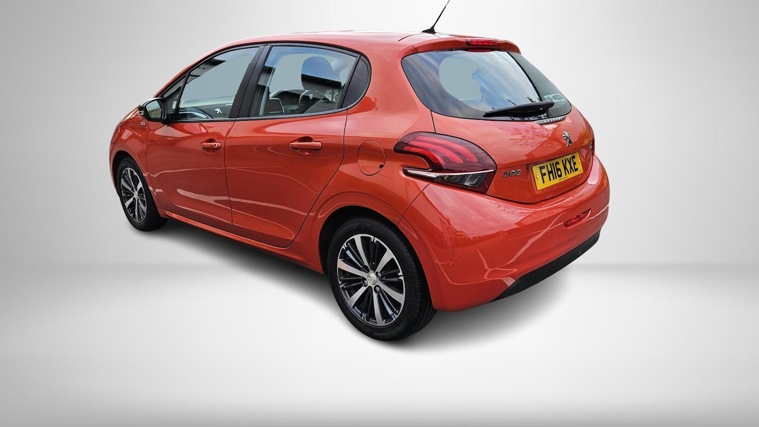 Used Peugeot 208 2016 for sale - 76507885: Photo 5