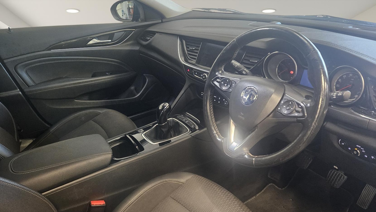 Used Vauxhall Insignia 2017 for sale - 76664901: Photo 13