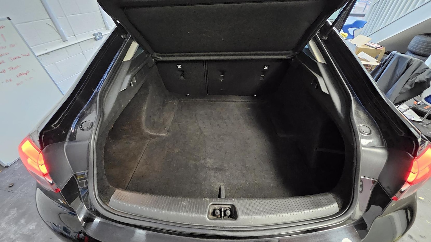 Used Vauxhall Insignia 2017 for sale - 76664901: Photo 9