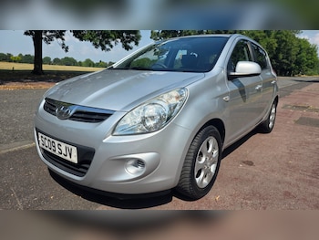 Used Hyundai i20 2009 for sale - 79184574: Photo