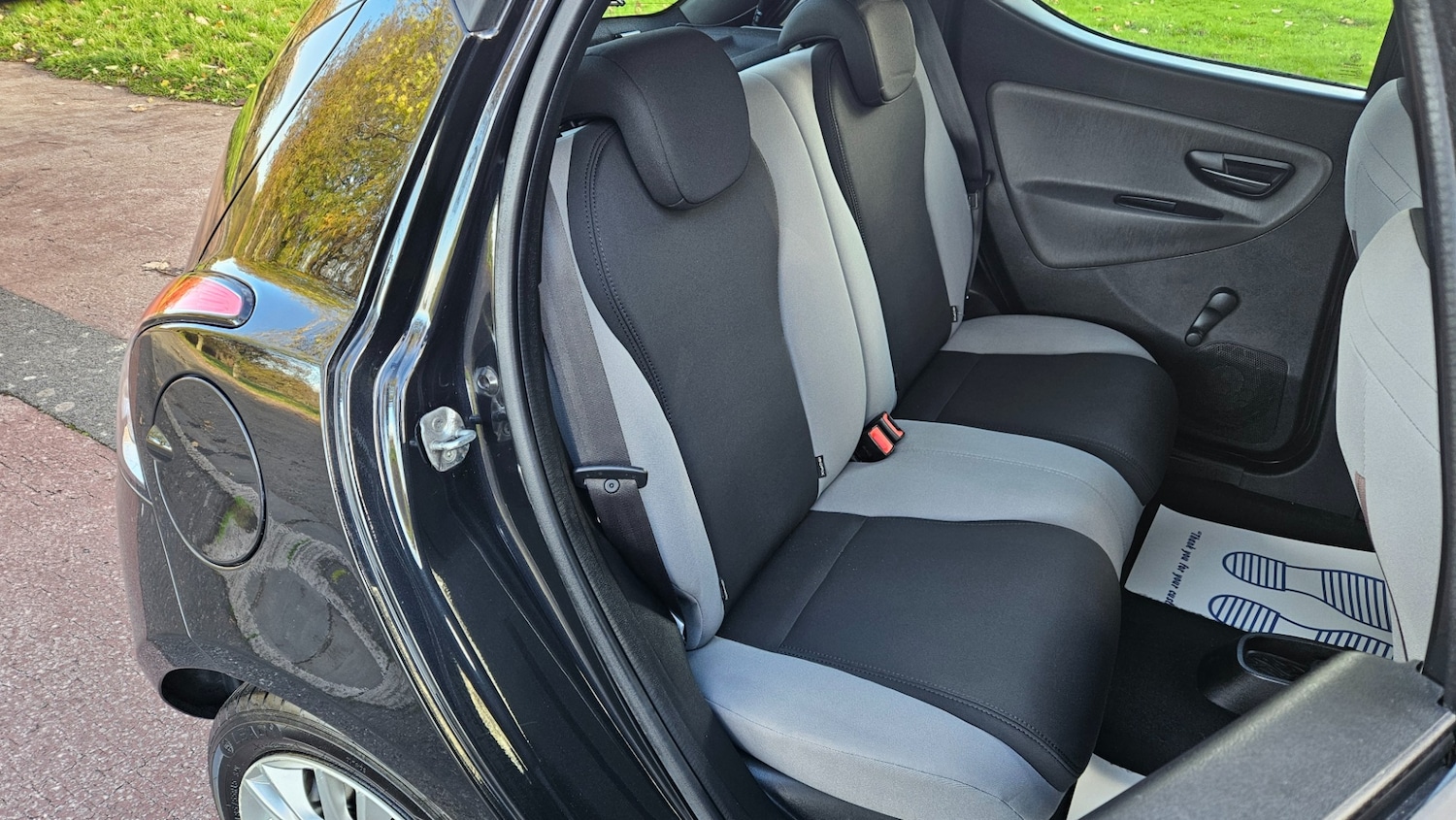 Used Chrysler Ypsilon 2013 for sale - 76445110: Photo 17