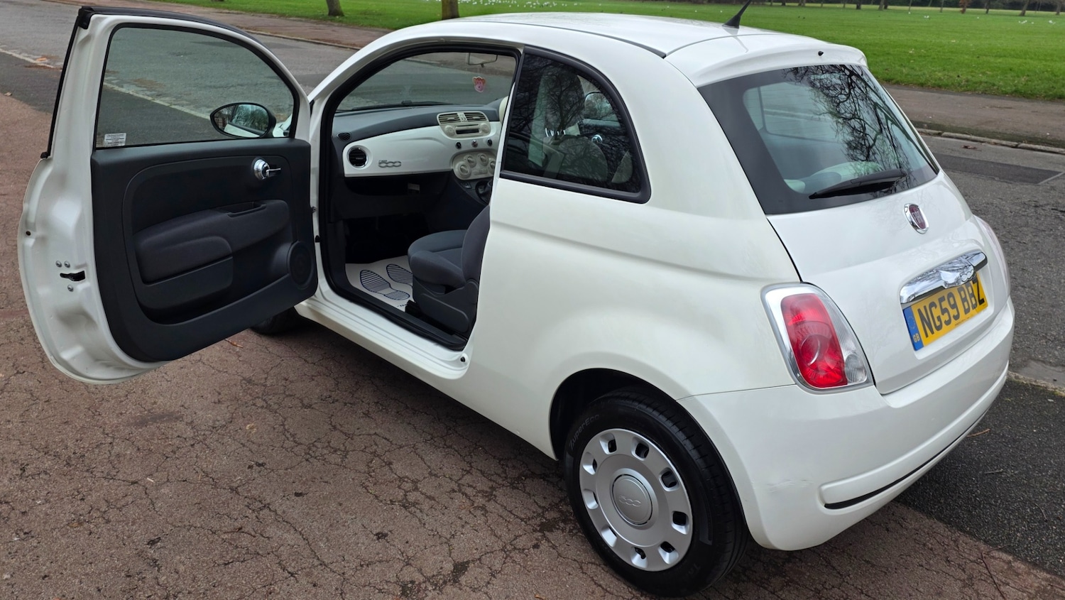 Used Fiat 500 2010 for sale - 77365591: Photo 12