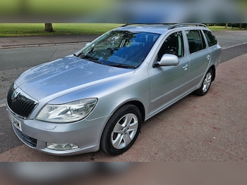Used Skoda Octavia 2012 for sale - 75525455: Photo