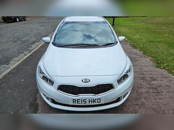 Used Kia Ceed 2015 for sale - 76037583: Photo