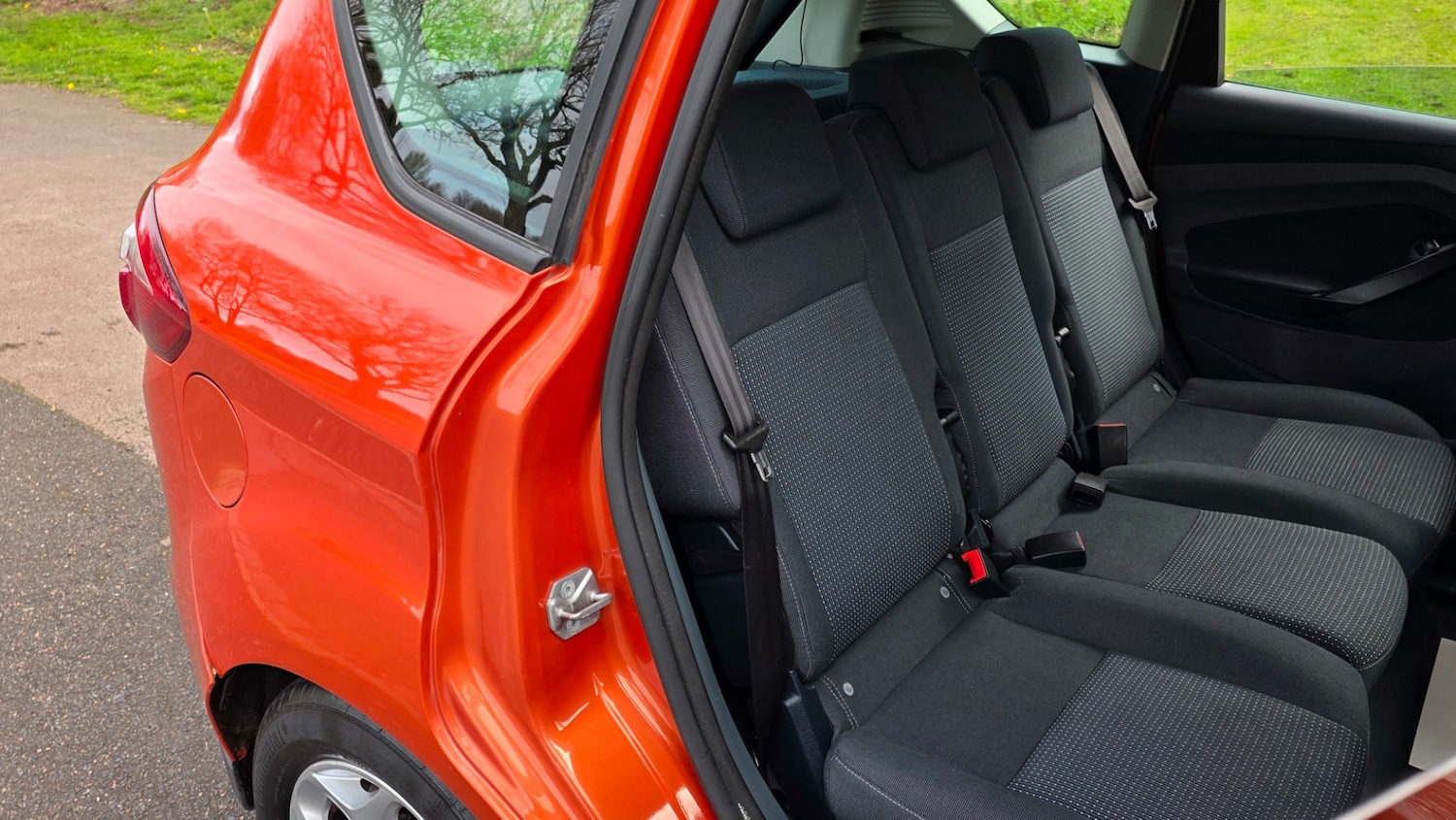 Used Ford C-Max 2011 for sale - 78212056: Photo 16