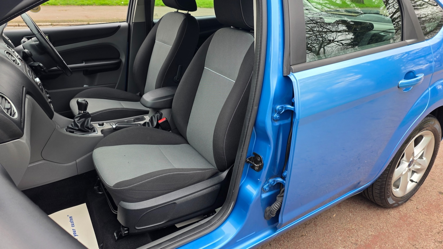 Used Ford Focus 2011 for sale - 77791049: Photo 16