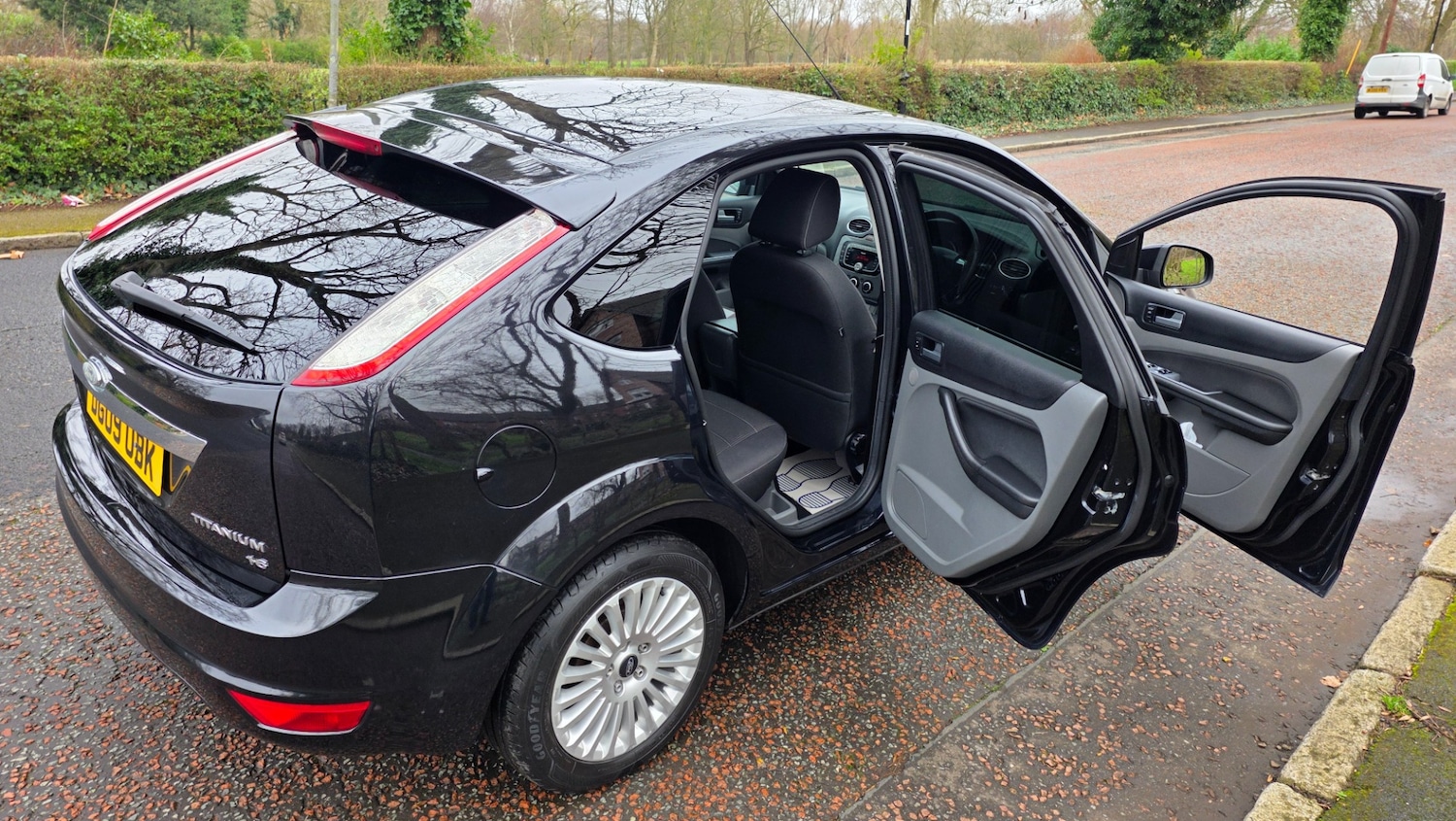 Used Ford Focus 2009 for sale - 77689528: Photo 11