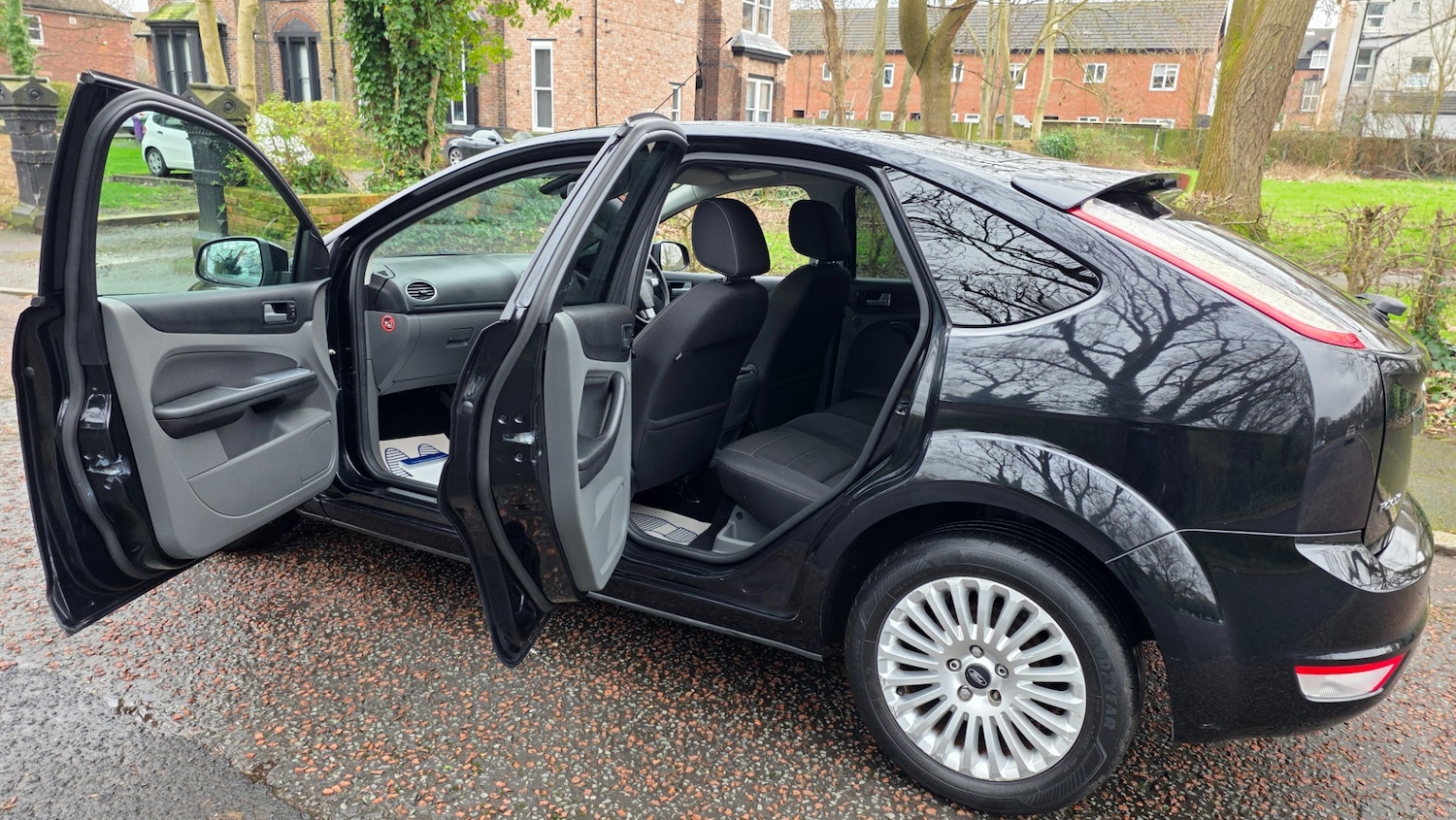 Used Ford Focus 2009 for sale - 77689528: Photo 12