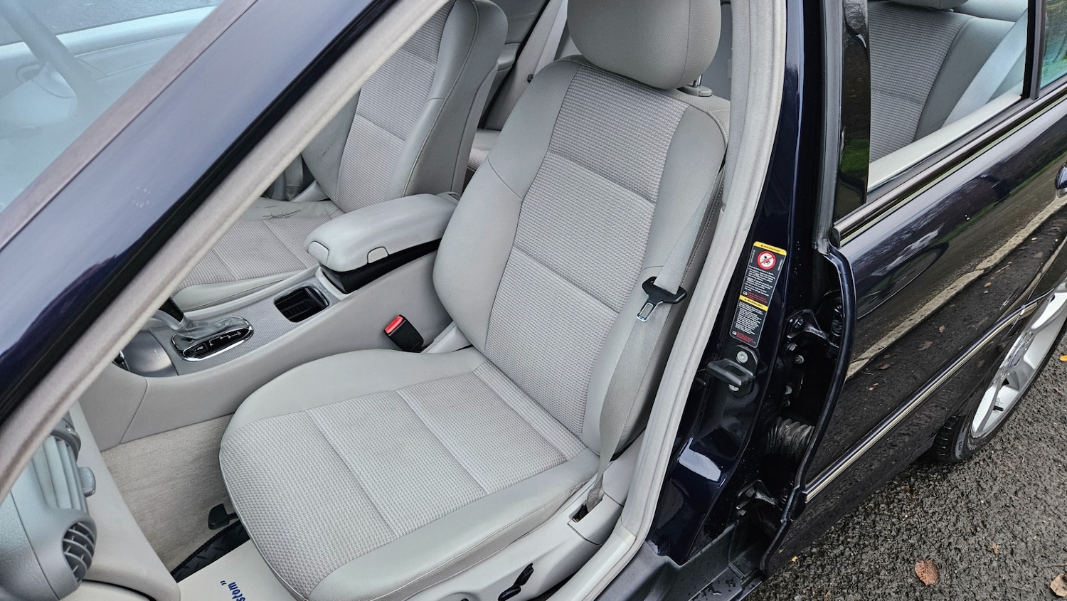 Used Mercedes-Benz C Class 2005 for sale - 76893318: Photo 14