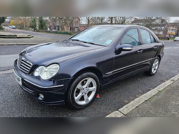 Used Mercedes-Benz C Class 2005 for sale - 76893318: Photo