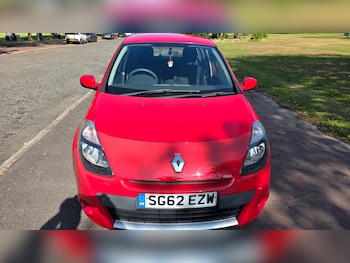 Used Renault Clio 2012 for sale - 79612025: Photo