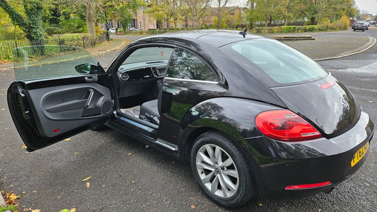 Used Volkswagen Beetle 2012 for sale - 76892599: Photo 12