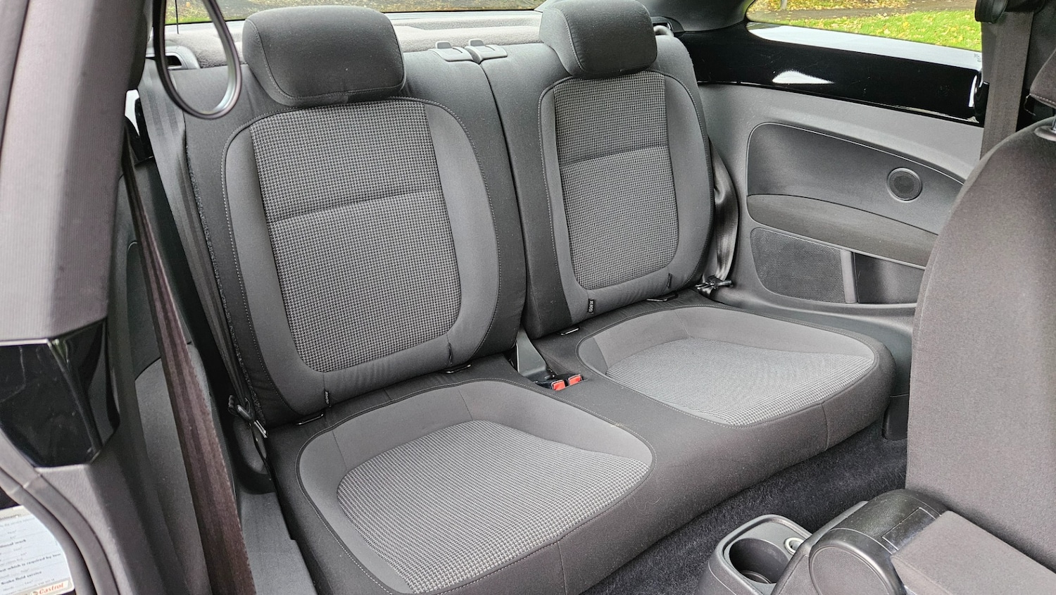 Used Volkswagen Beetle 2012 for sale - 76892599: Photo 17