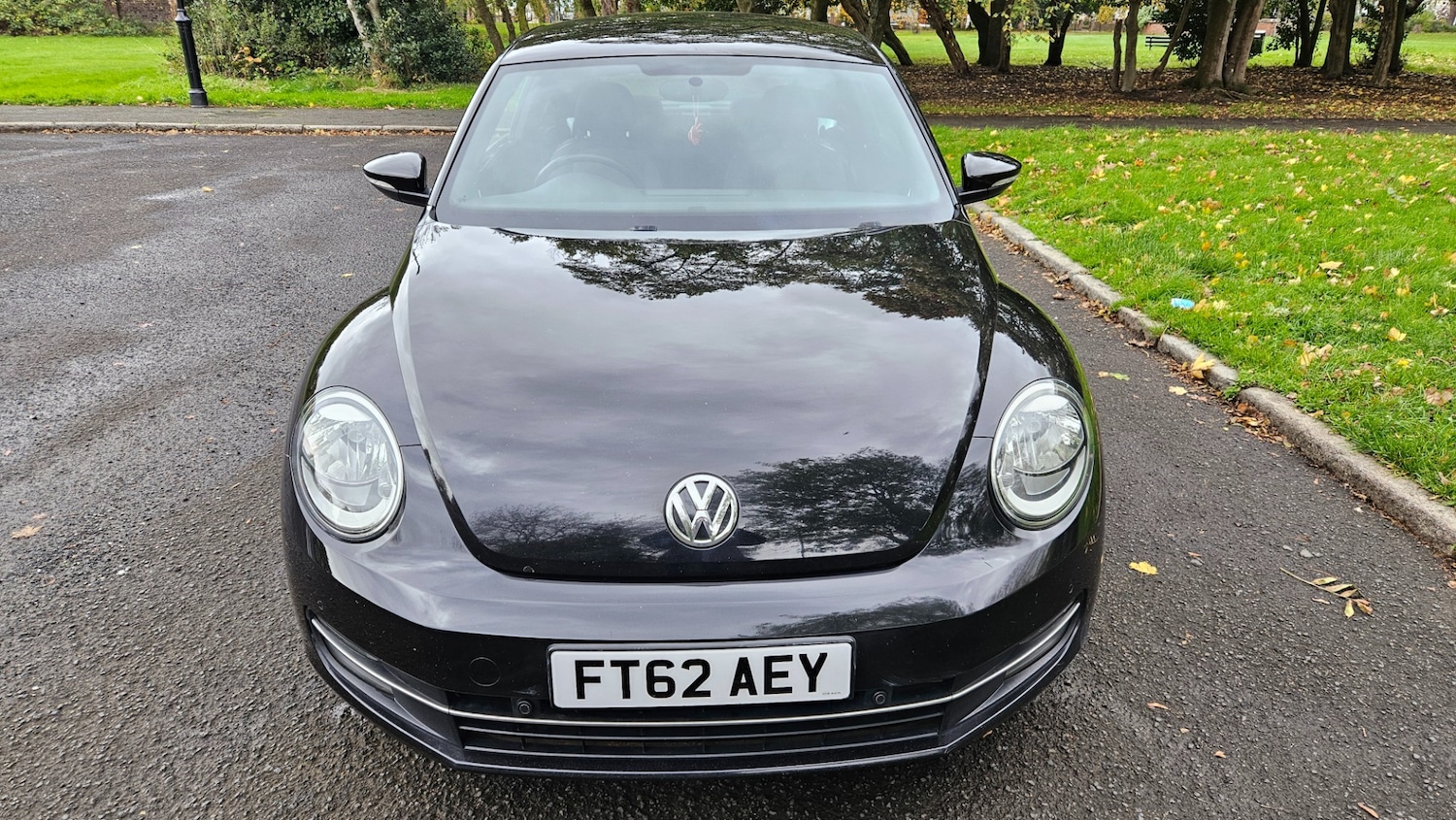 Used Volkswagen Beetle 2012 for sale - 76892599: Photo 2
