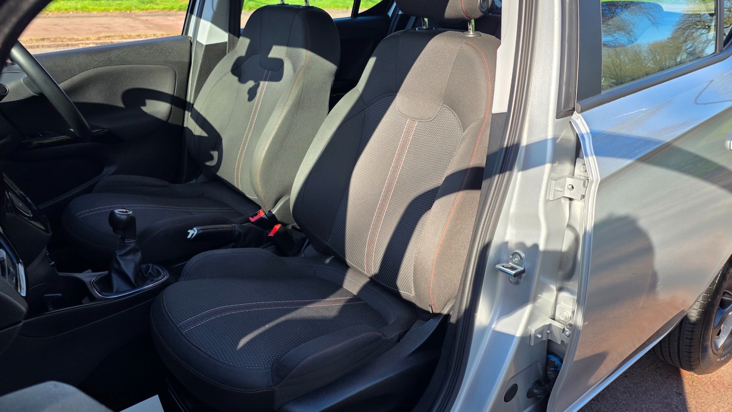 Used Vauxhall Corsa 2015 for sale - 77918033: Photo 15