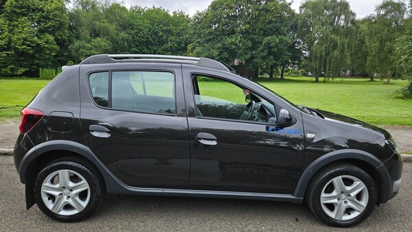 Used Dacia Sandero Stepway 2015 for sale - 75045002: Photo 10