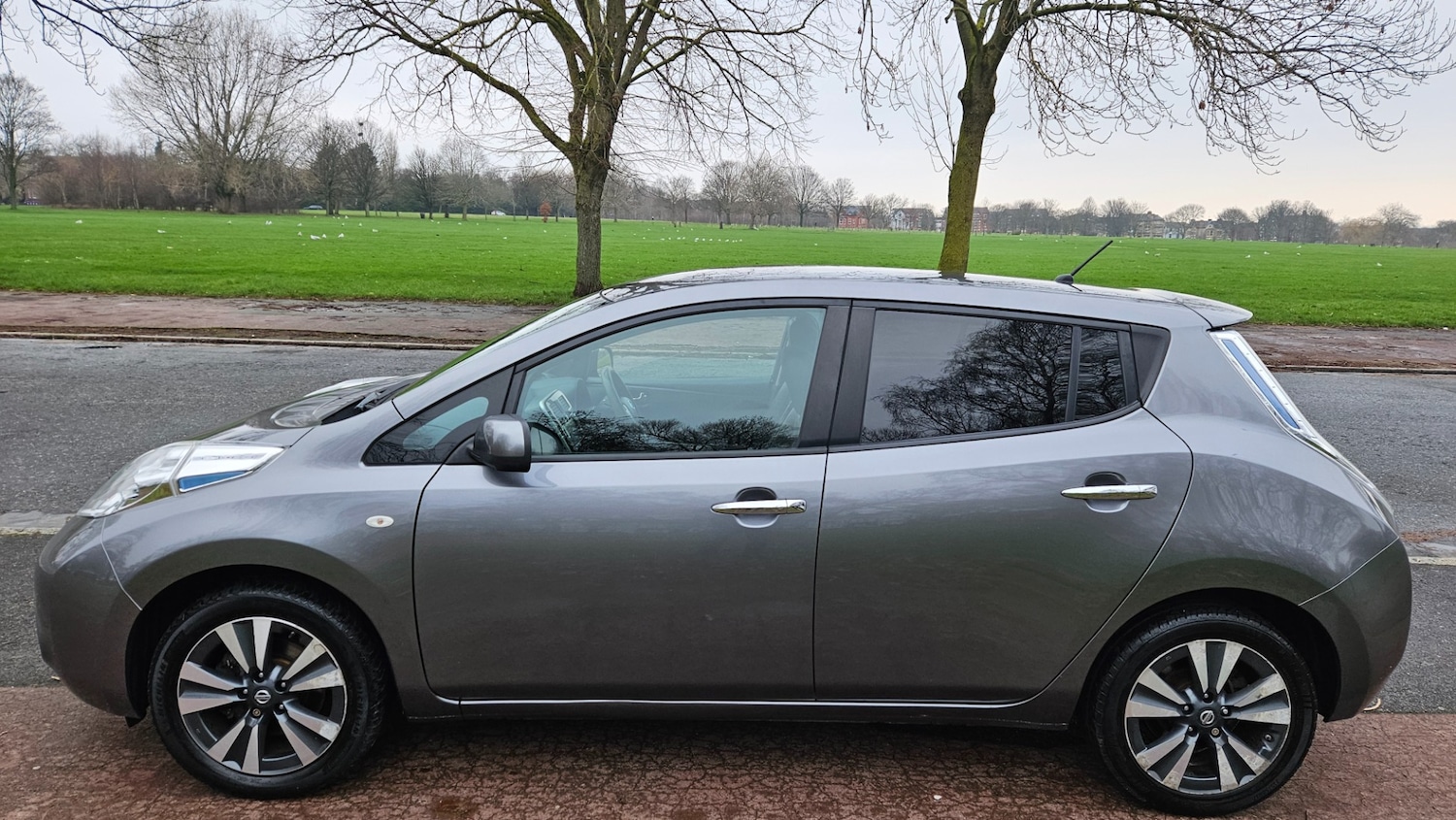 Used Nissan Leaf 2014 for sale - 77025316: Photo 5