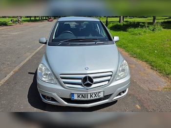 Used Mercedes-Benz B Class 2011 for sale - 78692514: Photo