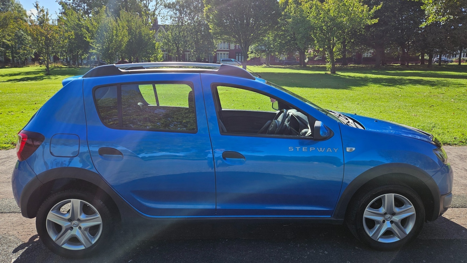 Used Dacia Sandero Stepway 2014 for sale - 76129099: Photo 10