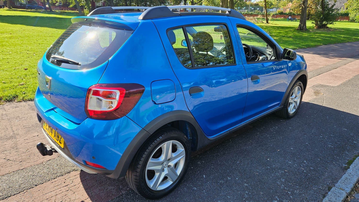 Used Dacia Sandero Stepway 2014 for sale - 76129099: Photo 9