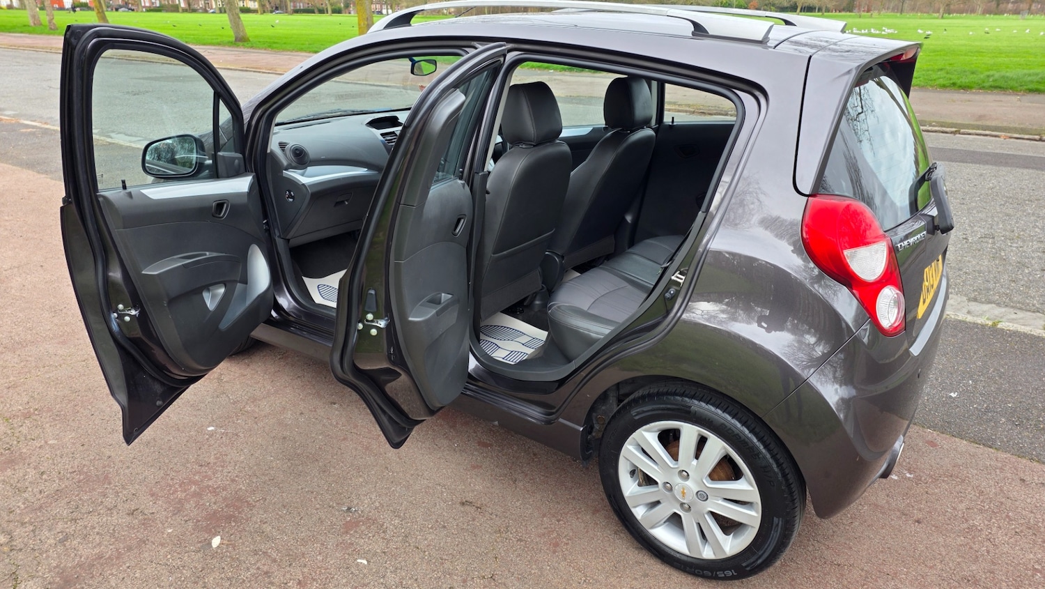 Used Chevrolet Spark 2013 for sale - 77902742: Photo 12