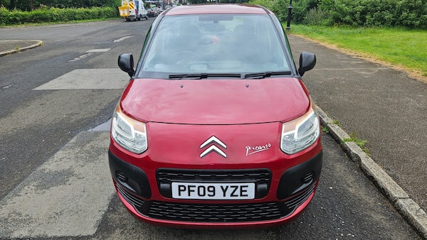 Used Citroen C3 Picasso 2009 for sale - 74804959: Photo 2