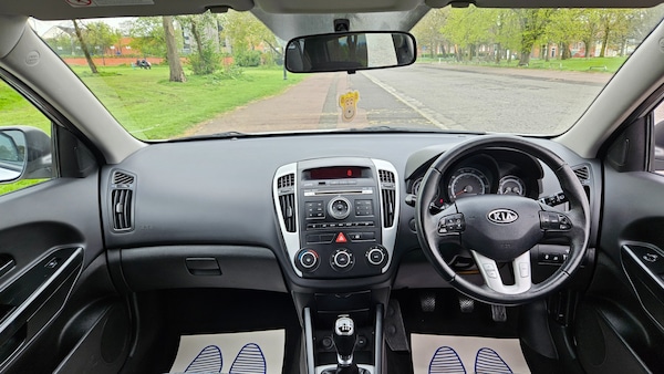 Used Kia Ceed 2011 for sale - 74720487: Photo 13