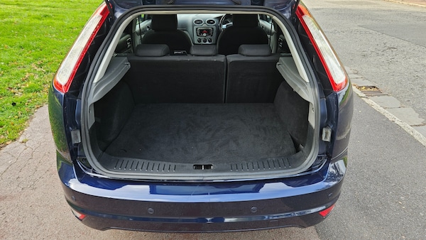 Used Ford Focus 2011 for sale - 76194391: Photo 14