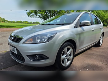 Used Ford Focus 2010 for sale - 78668027: Photo