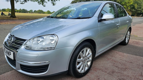 Used Volkswagen Jetta 2010 for sale - 75680665: Photo 4
