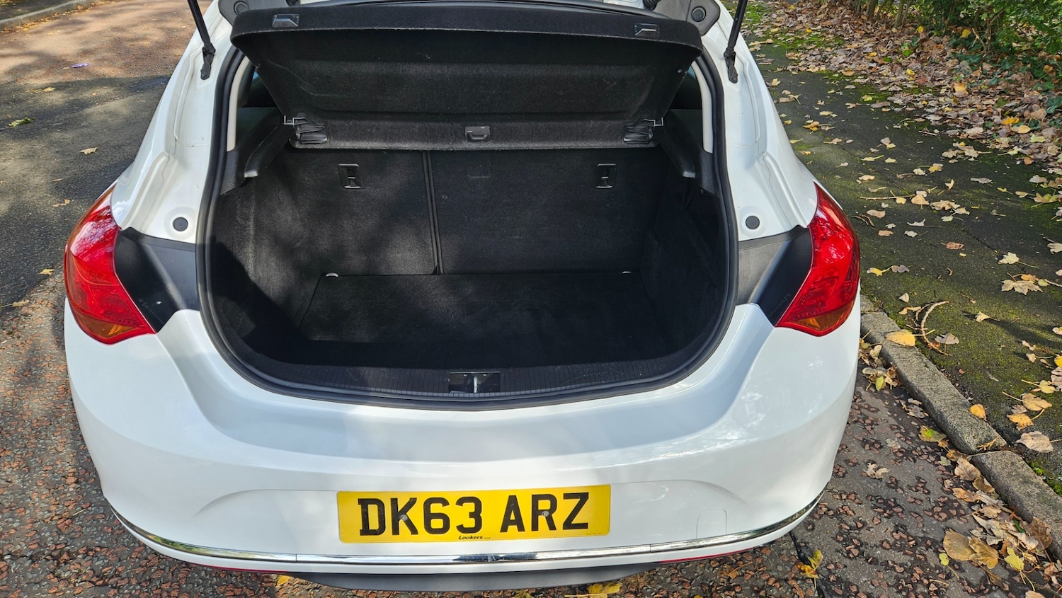 Used Vauxhall Astra 2013 for sale - 76130930: Photo 13