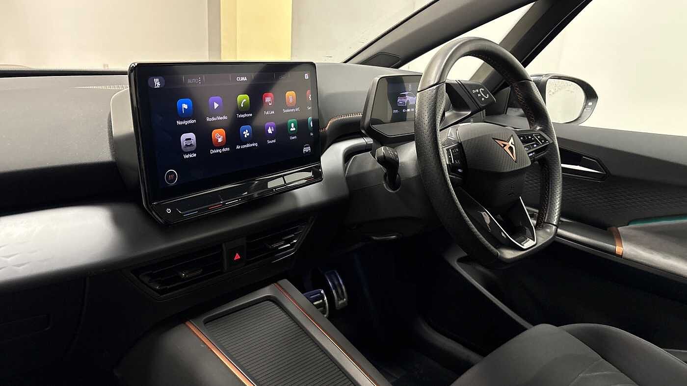 Used Cupra Born 2023 for sale - 76676133: Photo 2