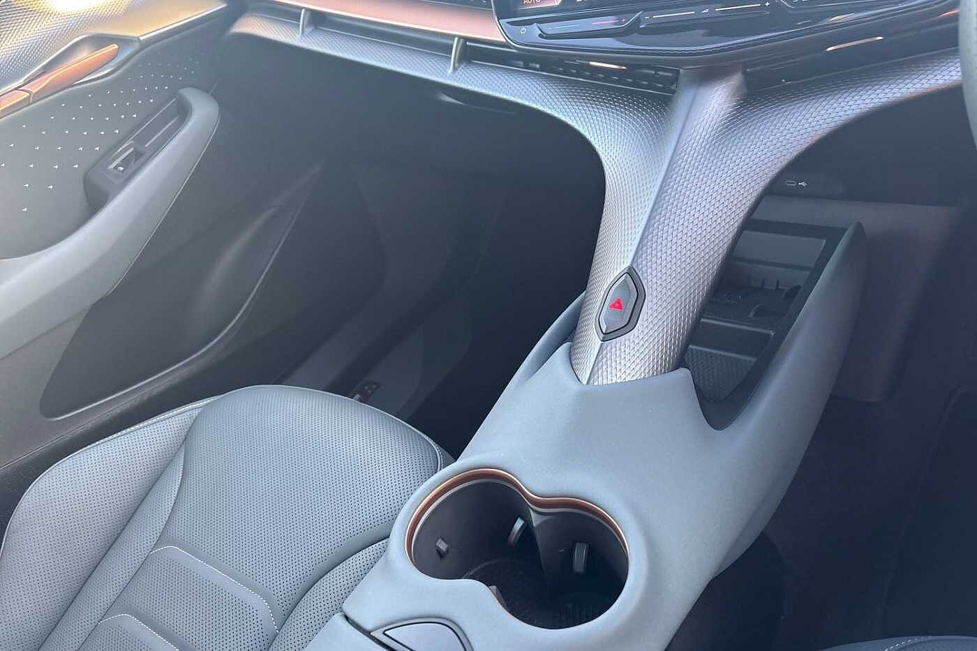 Used Cupra Tavascan 2025 for sale - 76679328: Photo 17