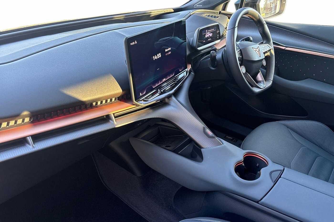 Used Cupra Tavascan 2025 for sale - 76679328: Photo 2