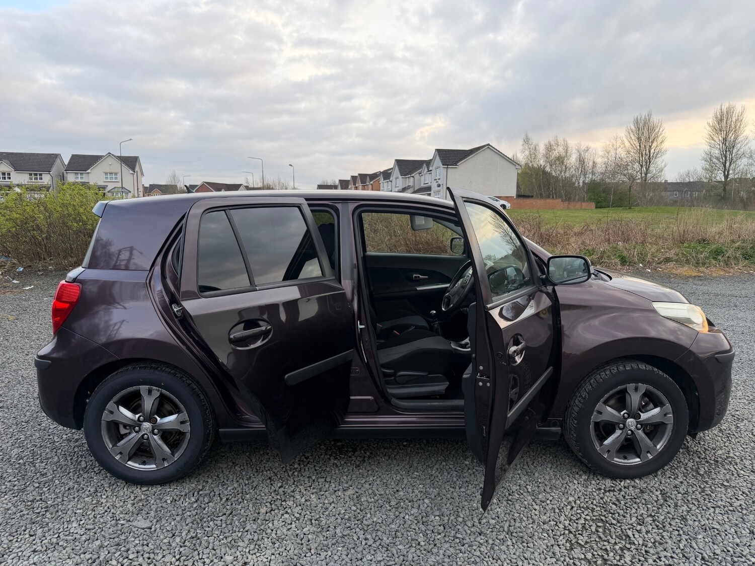 Used Toyota Urban Cruiser 2009 for sale - 78169150: Photo 12